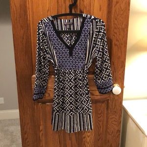 A Pea in the Pod maternity top